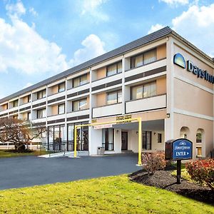 Days Inn By Wyndham College Park